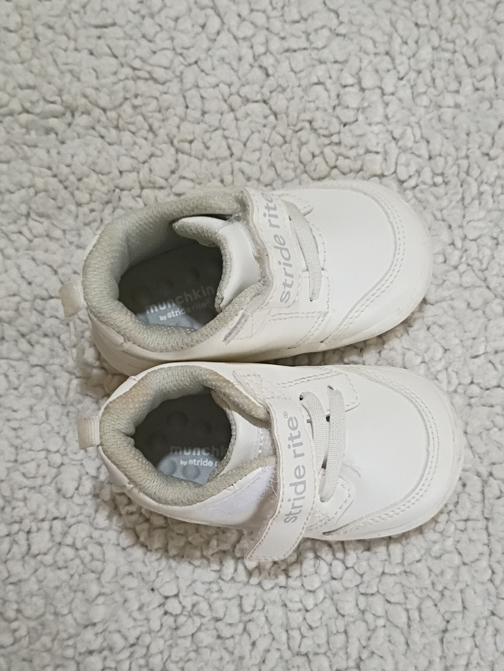 Stride Rite White Toddler Sneakers with Velcro Strap